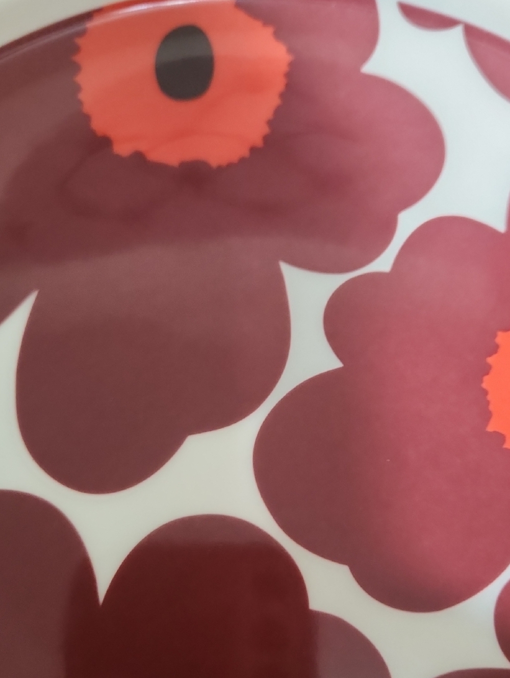 Marimekko Unikko Red/ Burgundy/ White Salad Plate - Picture 4 of 4